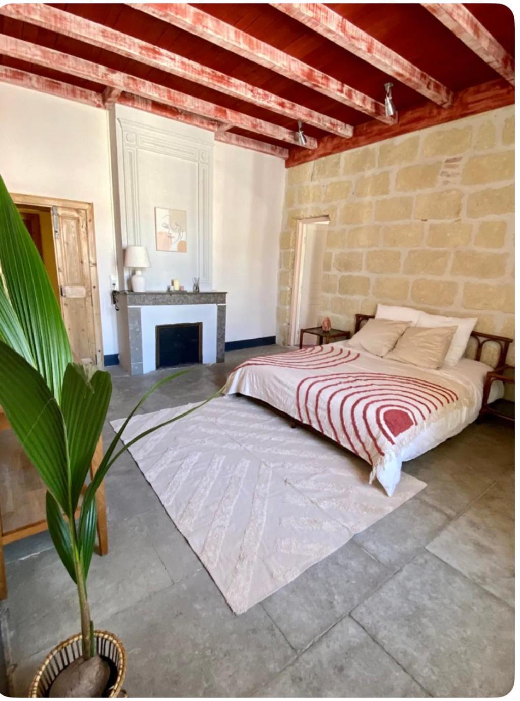 Appartement Le Figuier à Beauvoisin  Extérieur photo