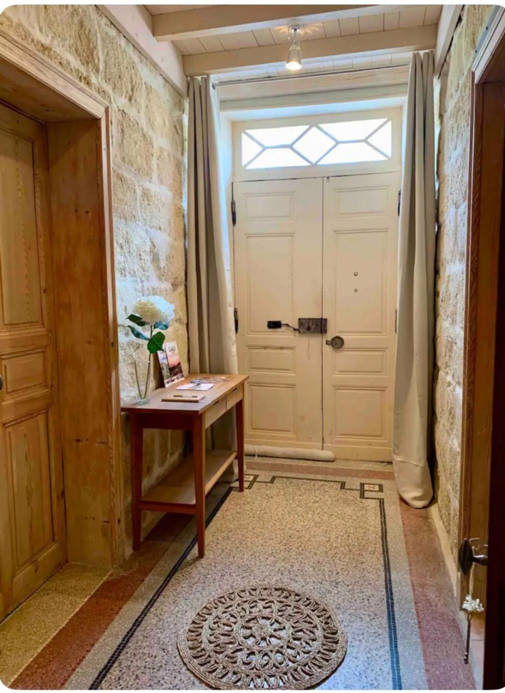 Appartement Le Figuier à Beauvoisin  Extérieur photo